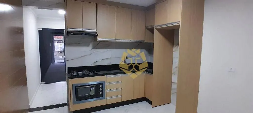 Sobrado no Tatuquara Moderno para Alugar 2 Quartos | 88 m² | R$ 2.500/mês!