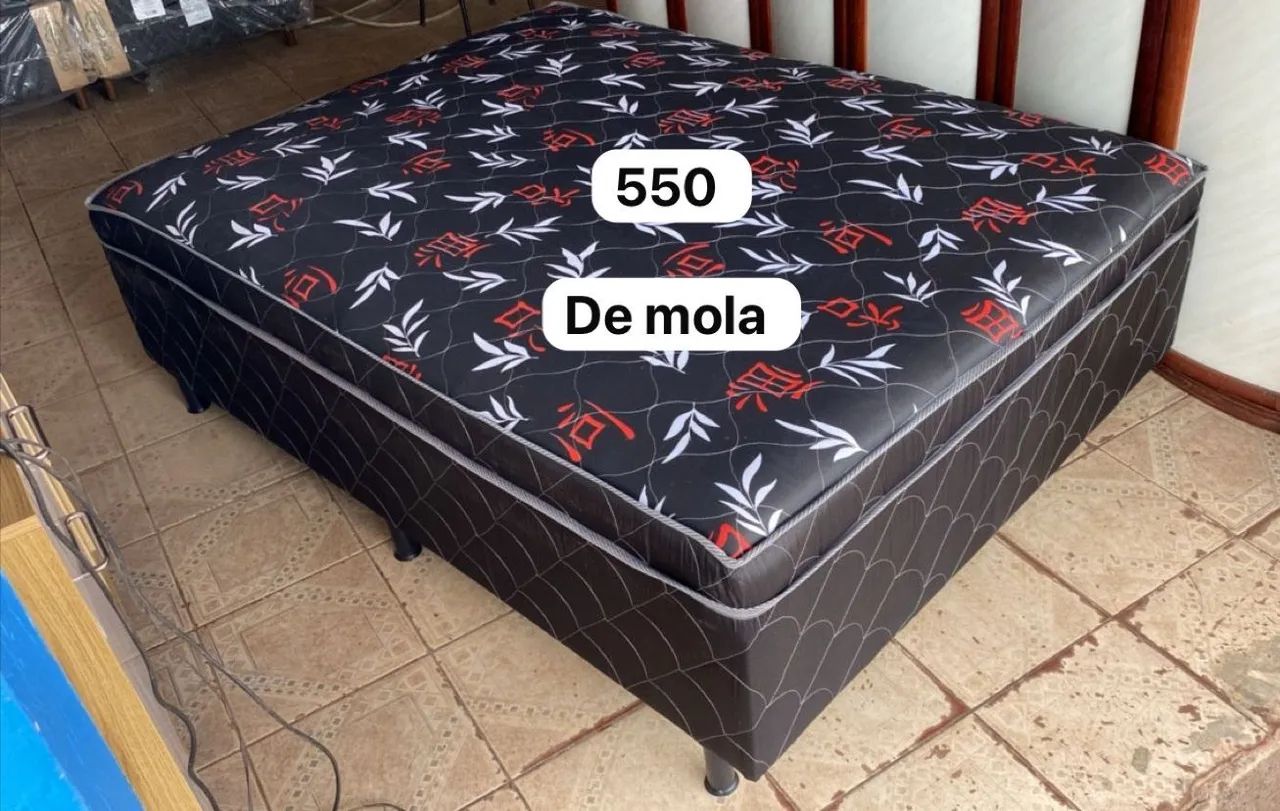Cama de casal Molas nova
