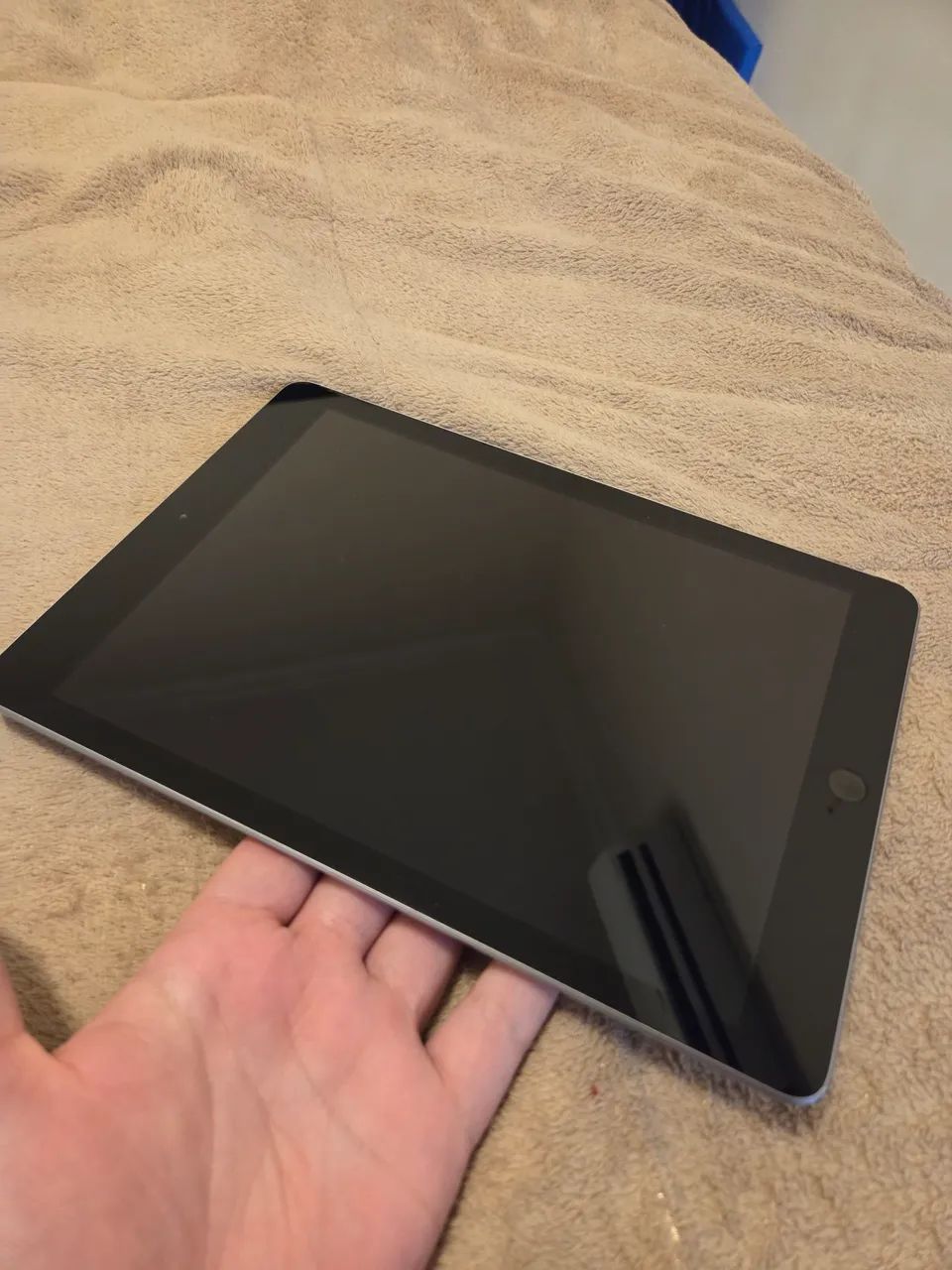 iPad Apple 6 128GB iOS 17.7.9 - Foto 5