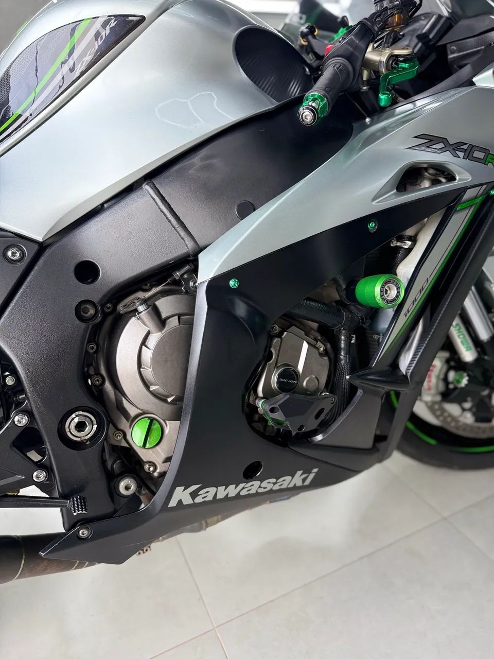 Kawasaki Zx-10rr 998cc 2018 - 1424615943 | OLX