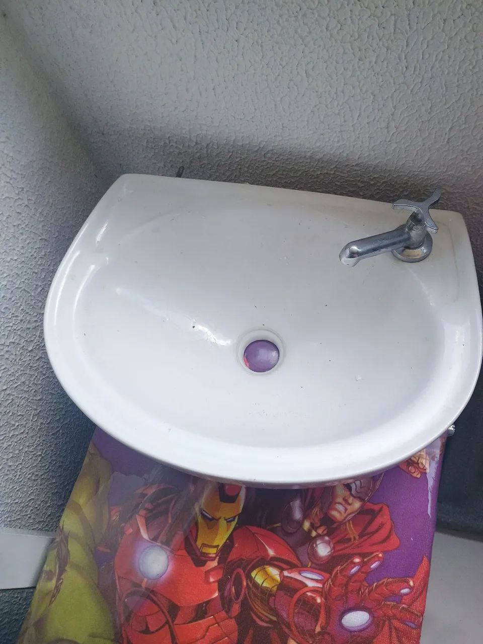 Pia64290862482178124