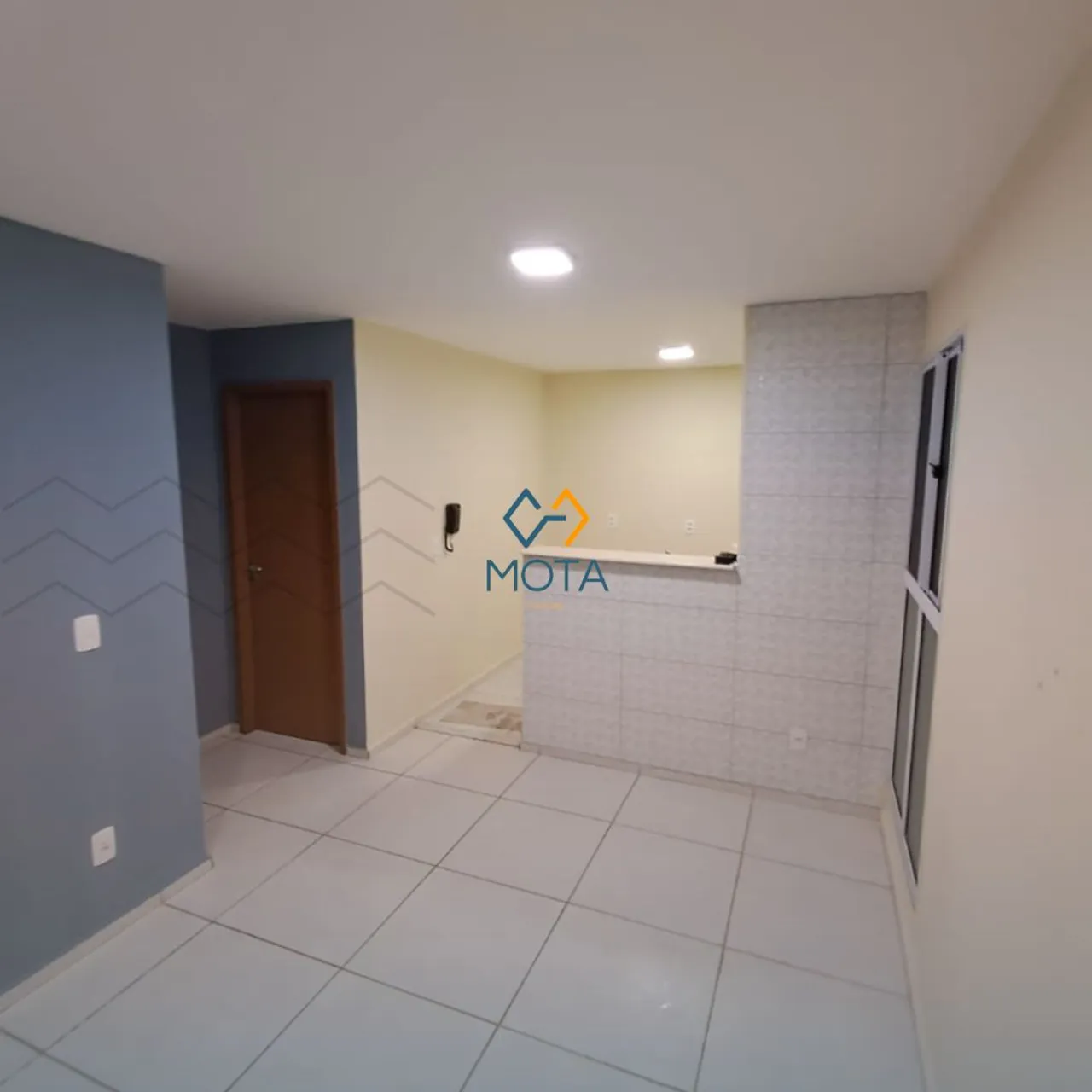 Alugo Apartamento 02 Quartos