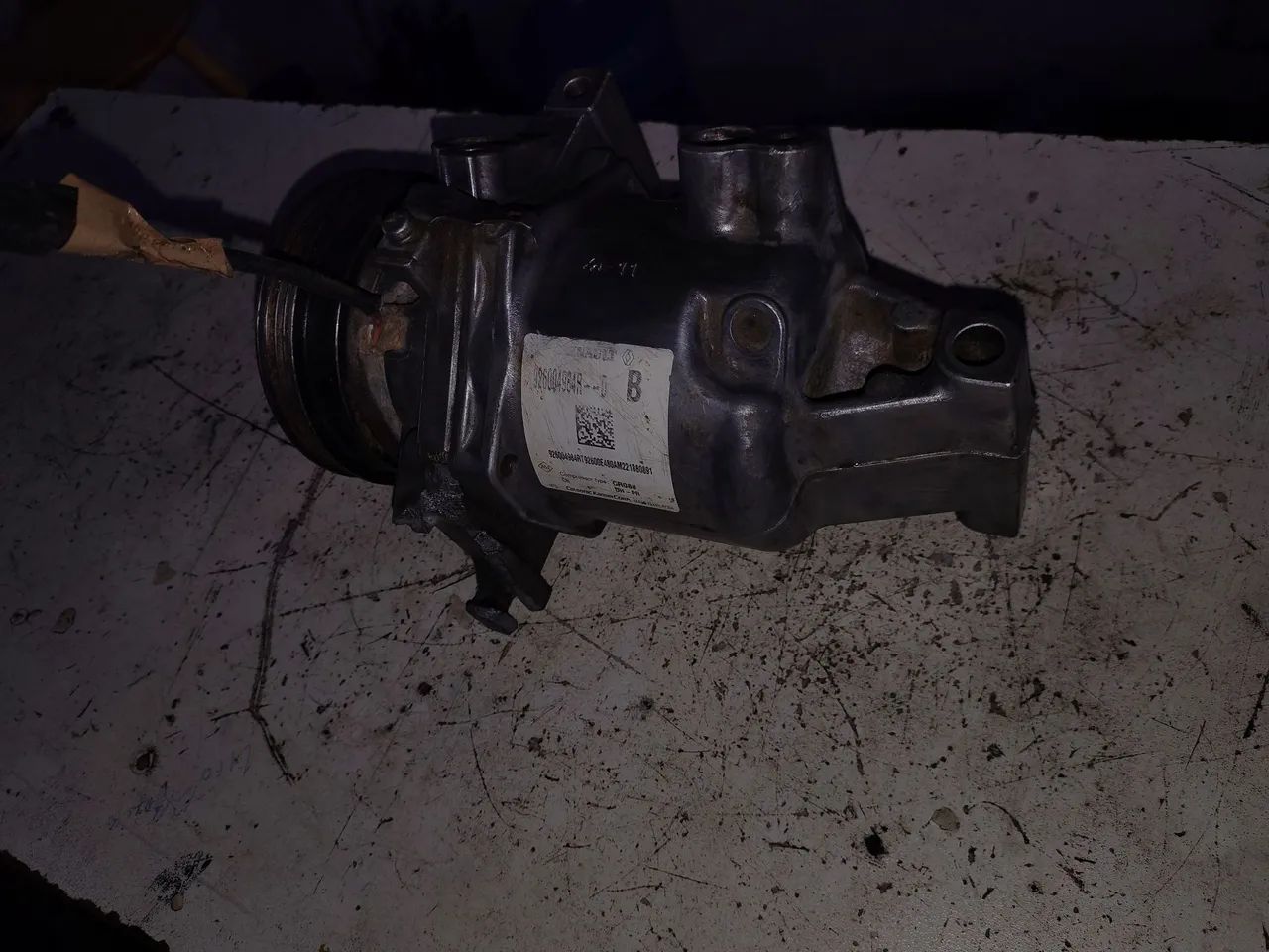 Compressor original do Logan 2022 funcionando perfeitamente  - Foto 3