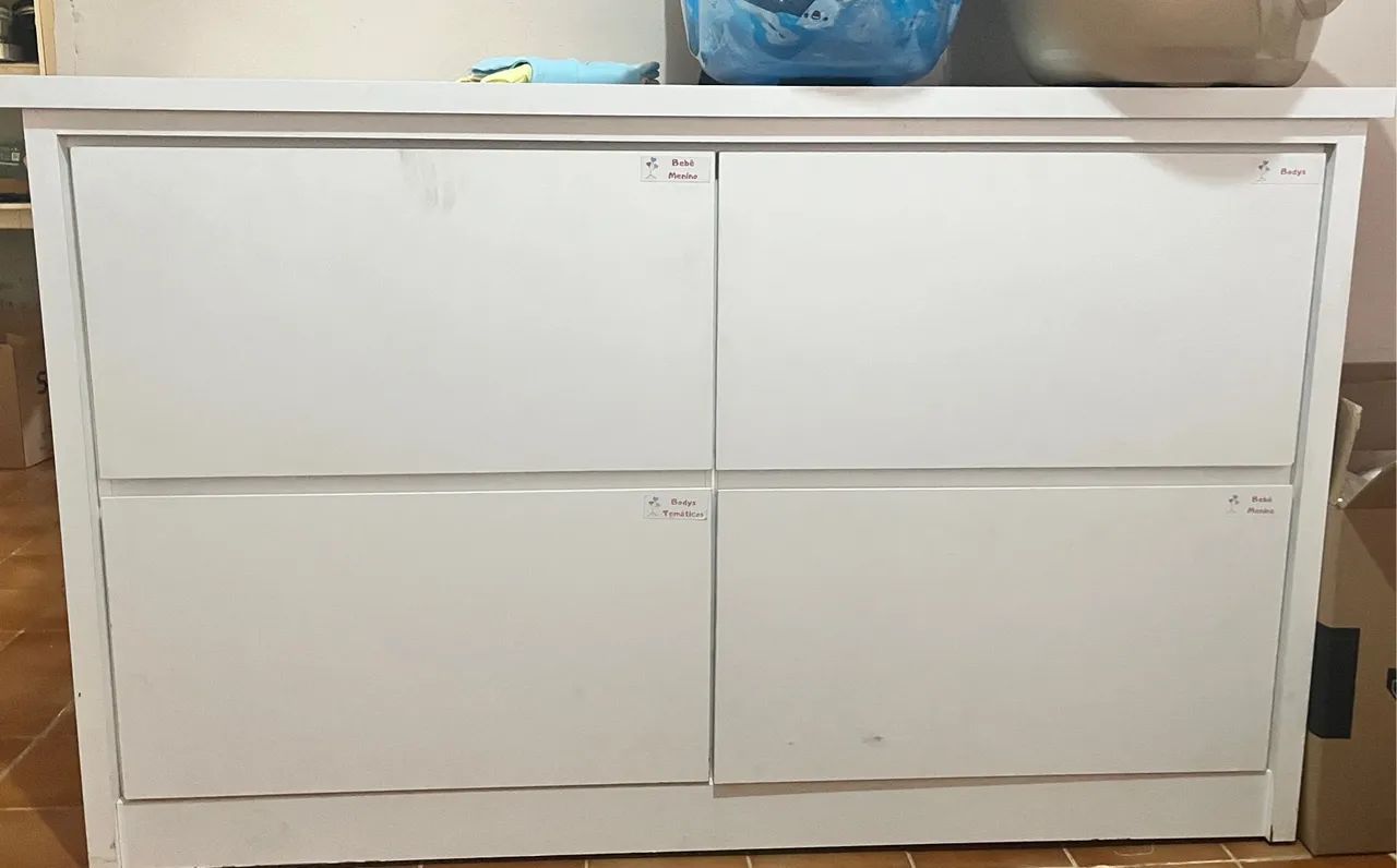 Armário de 4 Gavetas para Loja