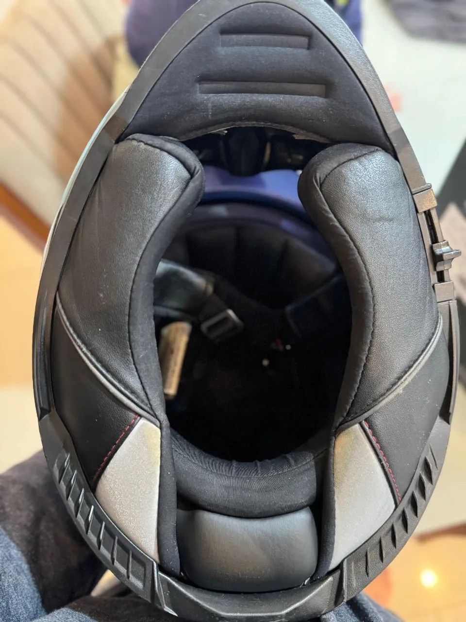 Capacete de Moto LS2 FF800 Storm Carbon - Design Moderno - Foto 5