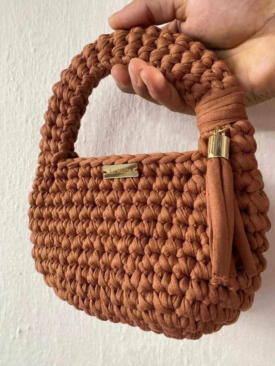 Bolsa mini gringa em crochê - moda artesanal  - Foto 4
