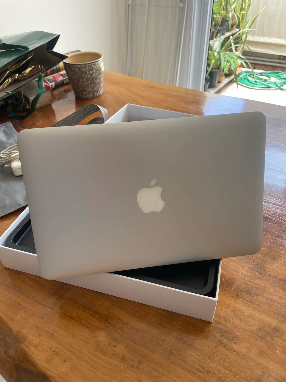 MacBook Air i5, 11 polegadas - Foto 3