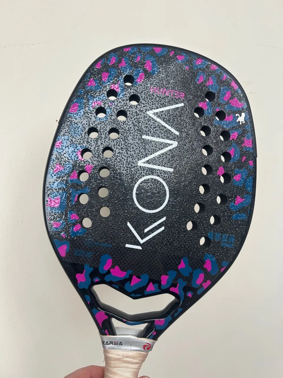 Raquete de Beach Tennis KONA - Design Exclusivo