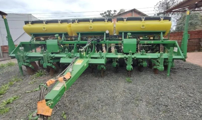 Plantadeira John Deere - 1113A. Fabricação 2013