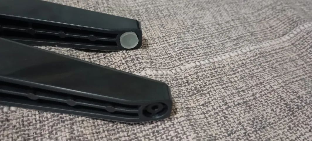 Base pedestal LG 60/65UJ63 MAM643875 - Foto 3