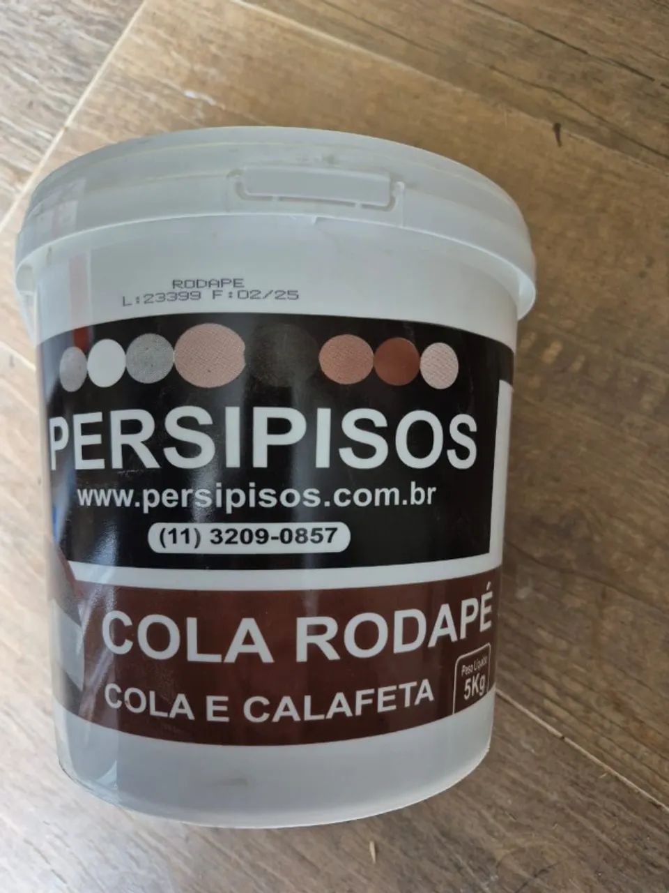 Cola rodapé64842090553474120