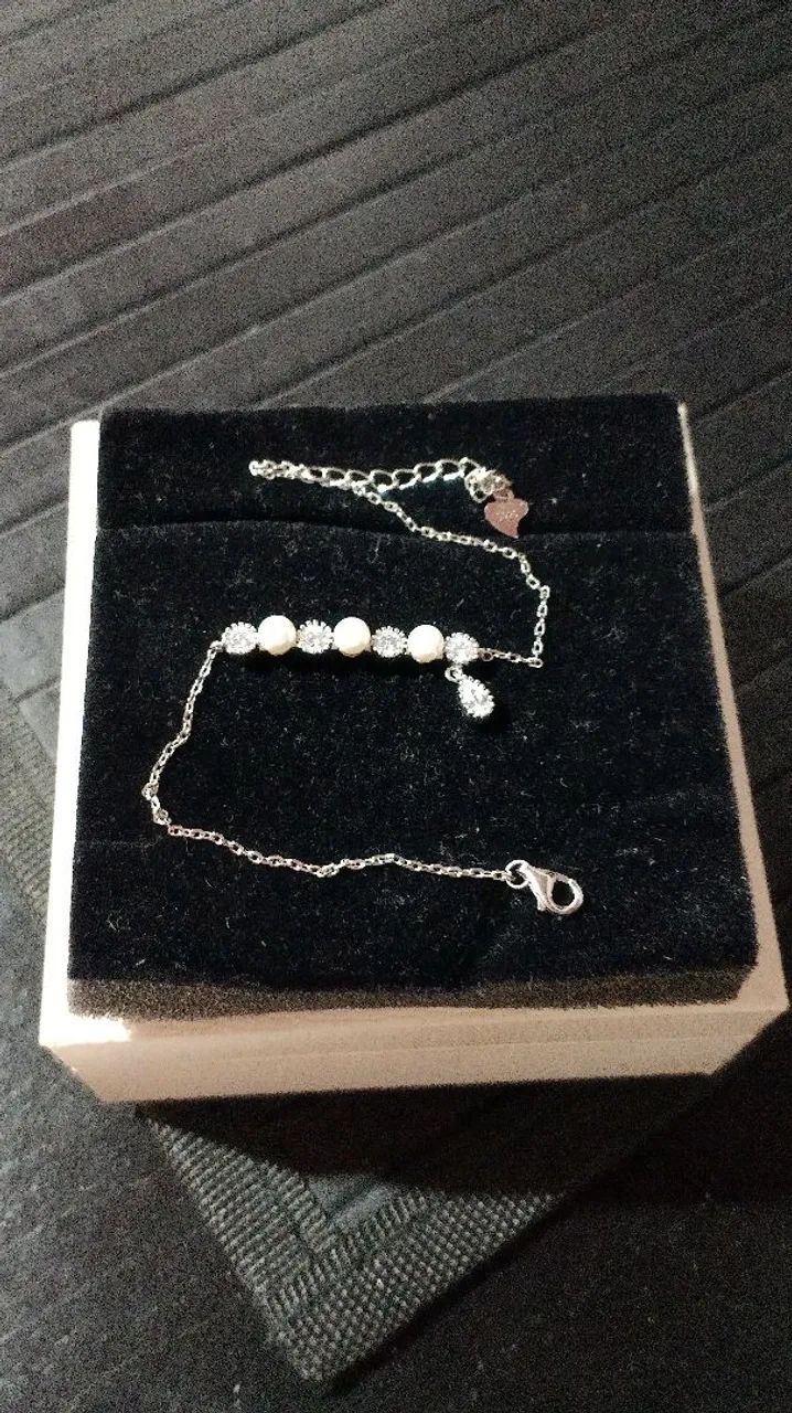 Pulseira de prata 925 com detalhes de pérola 