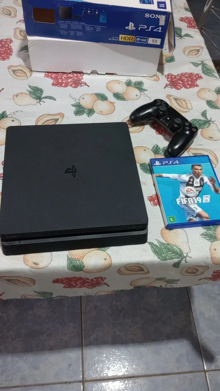 Playstation 4 Slim 1tr. troco por celular 
