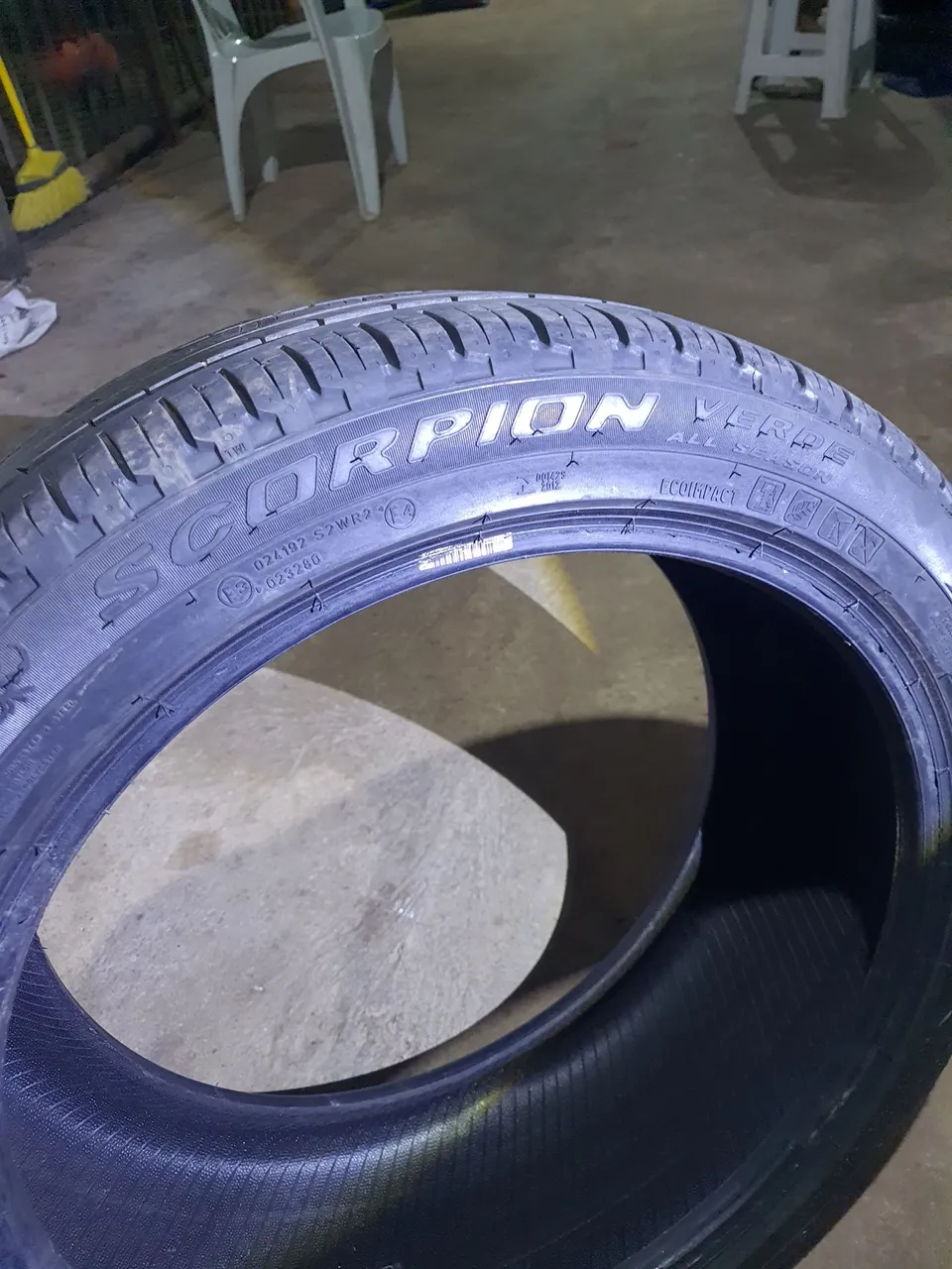 Pneu Pirelli 235/45 R 19 Scorpion Verde All Season