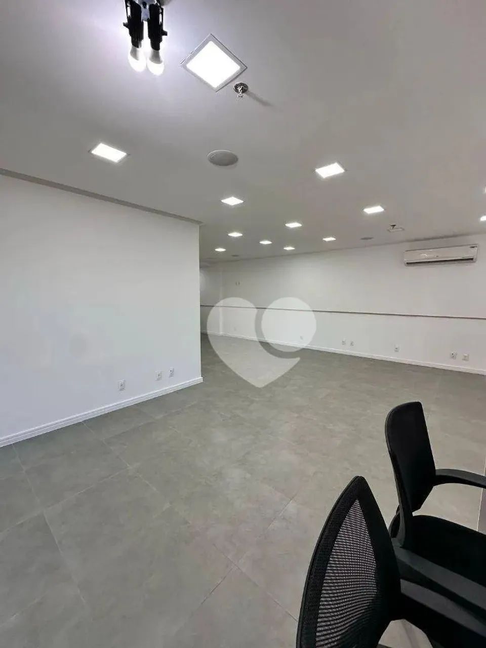 Sala Comercial 54 m²  Vista Frontal  CEO Offices (Barra da Tijuca)  Piso Elevado  1 Banhei - Foto 8