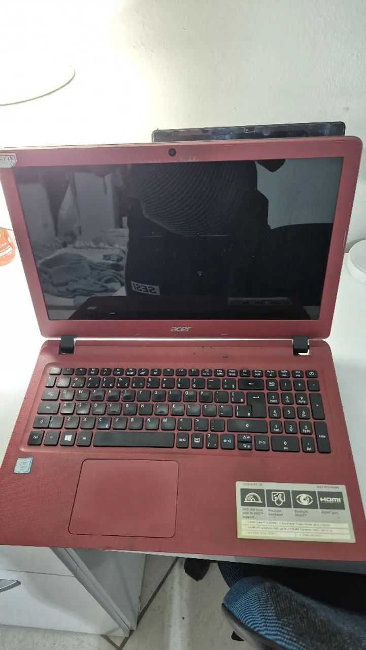Notebook Acer aspire ES 15 - I5 bateria nova! - Foto 4