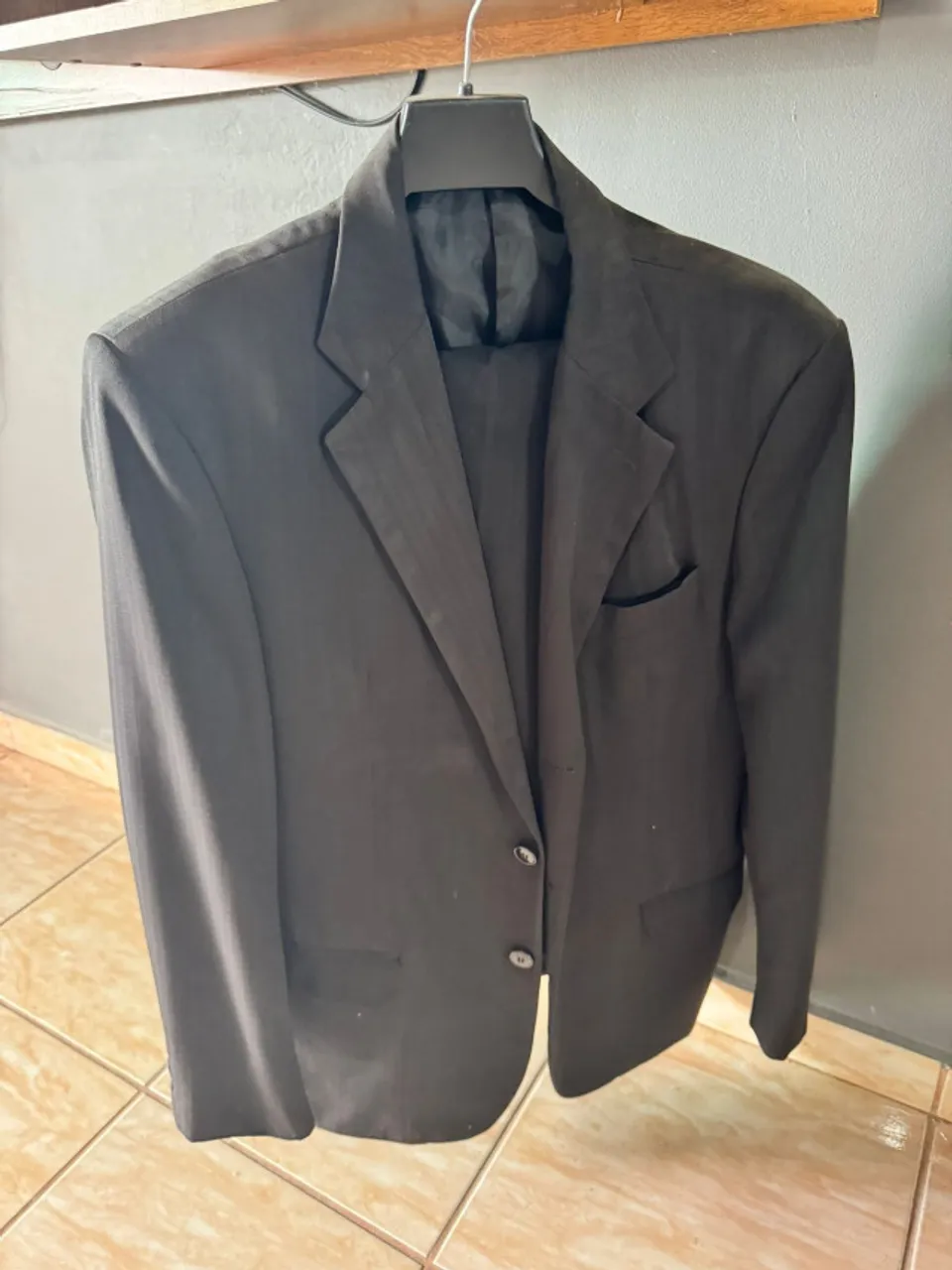 Terno Preto Usado Paletó + Calça em Bom Estado