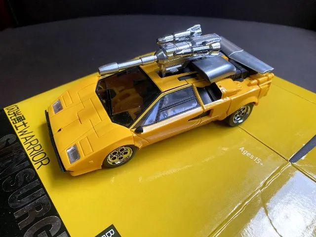 Transformers OST-08 Sunsurge (Sunstreaker - Ferrari Countach) - Autobot