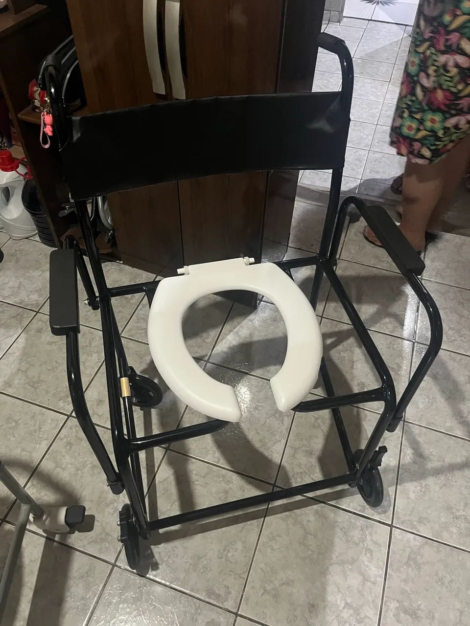 Shower chair64316481415937122