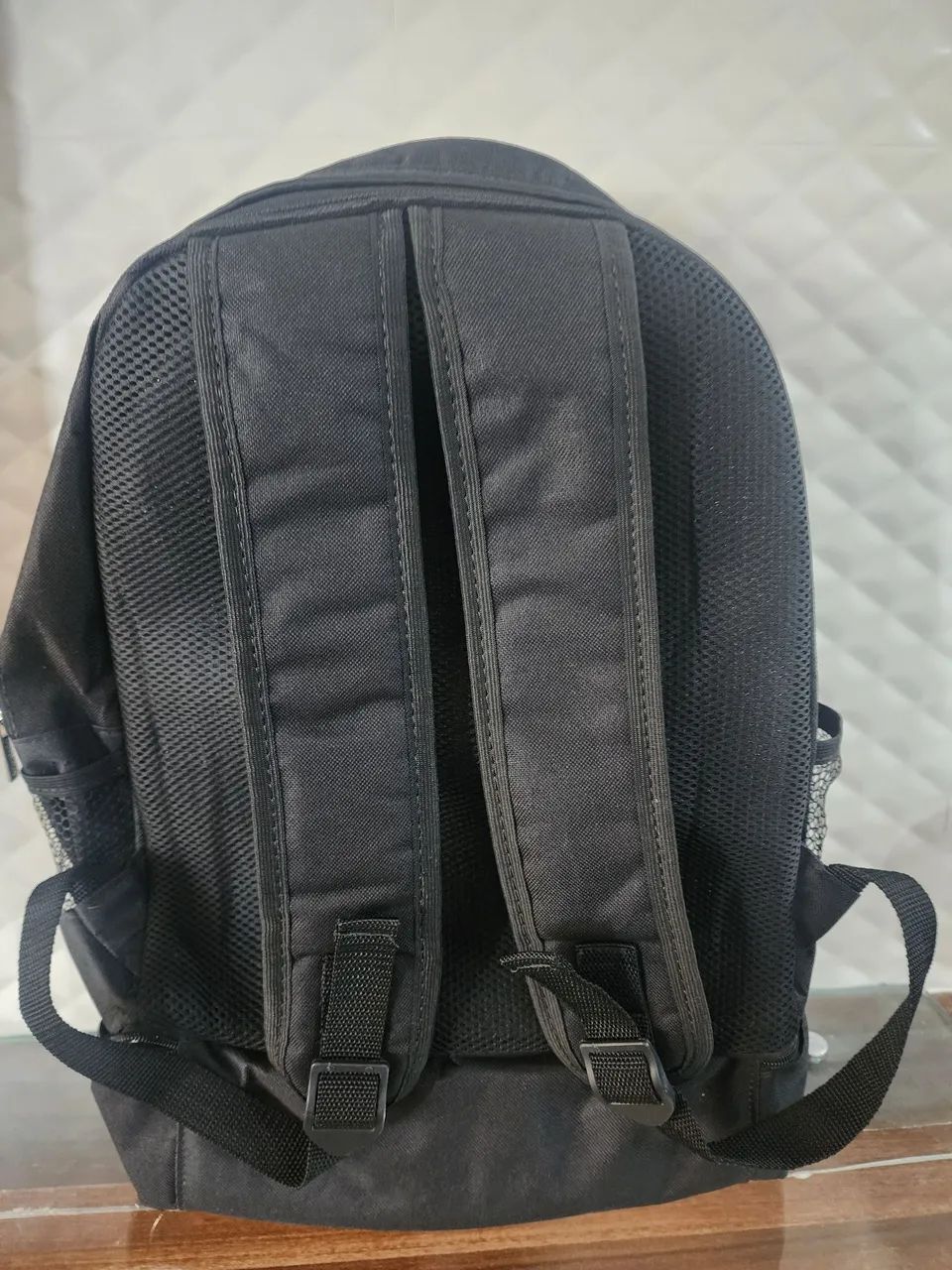 Mochila com compartimento térmico na base - Foto 2