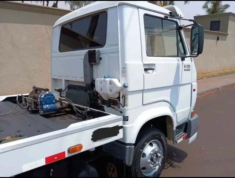 Caminhão Worker 8-120  - Foto 3