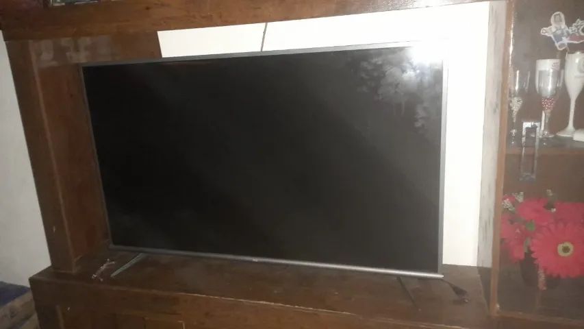 Smart TV TCL 50pol Android - Tela perfeita - Não liga (peças)