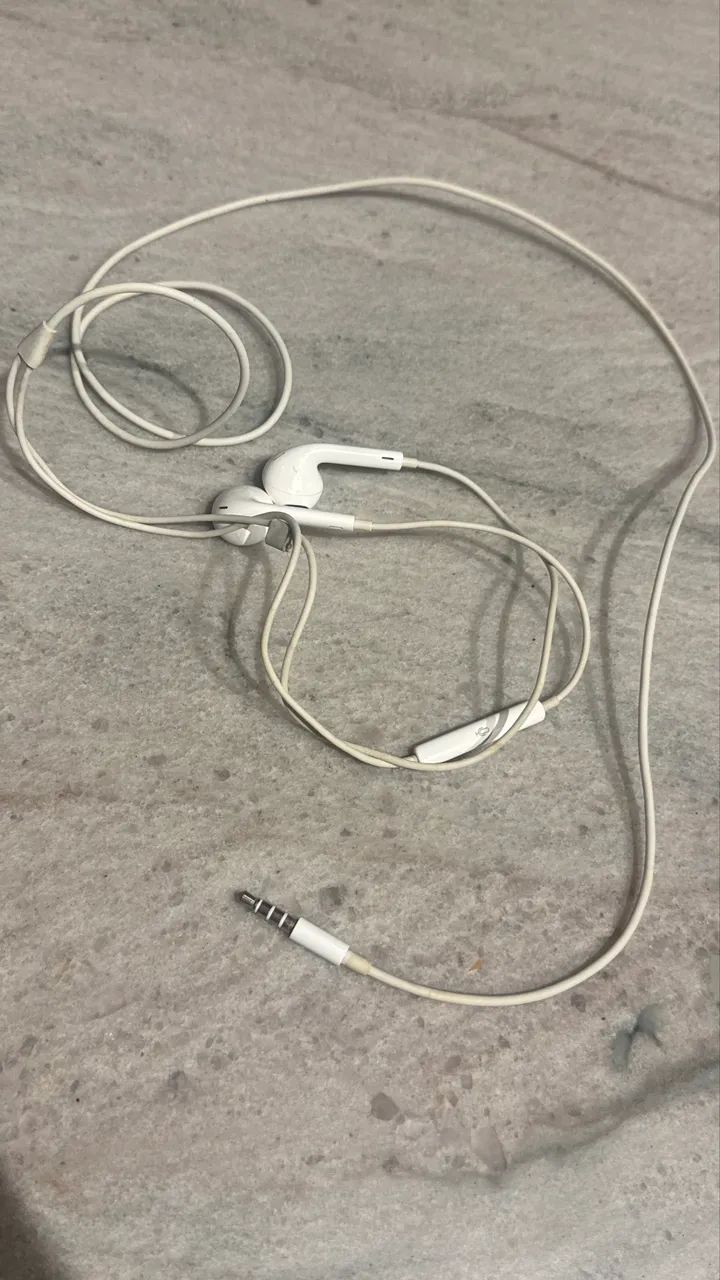 Fone de ouvido Apple plug p2