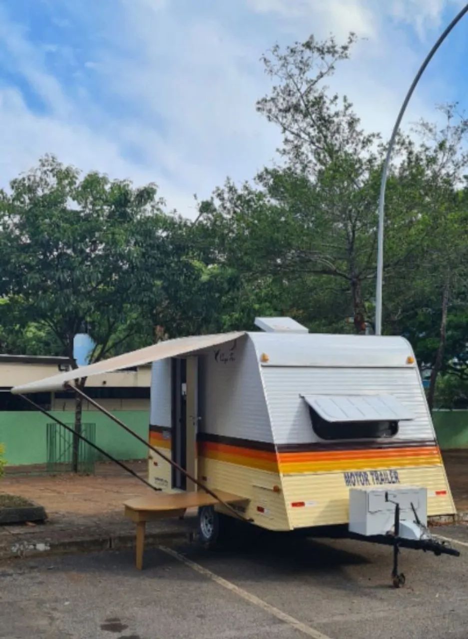 Trailer beija flor 4pessoas