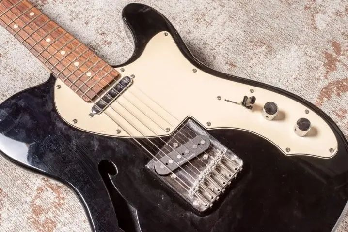 fender squier telecaster custom