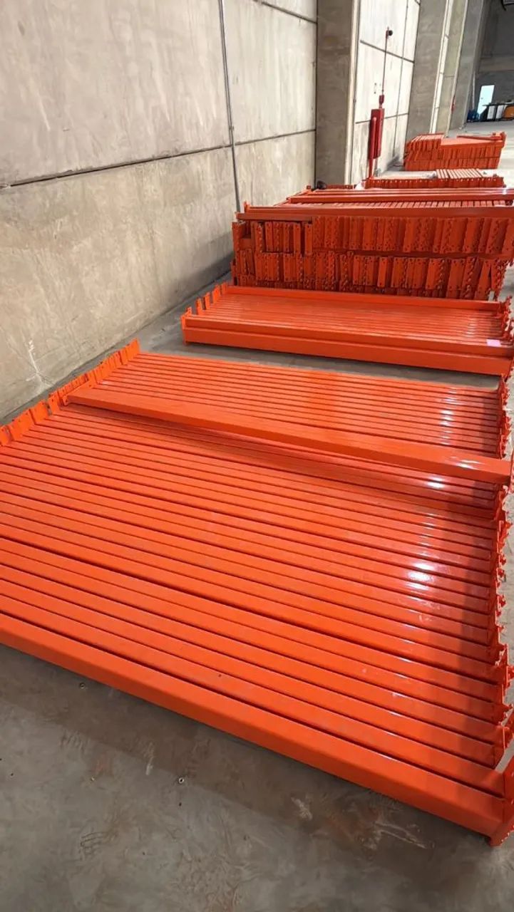 ESTRUTURA DE PORTA PALETES NOVOS 2,30X1,00 - Foto 4