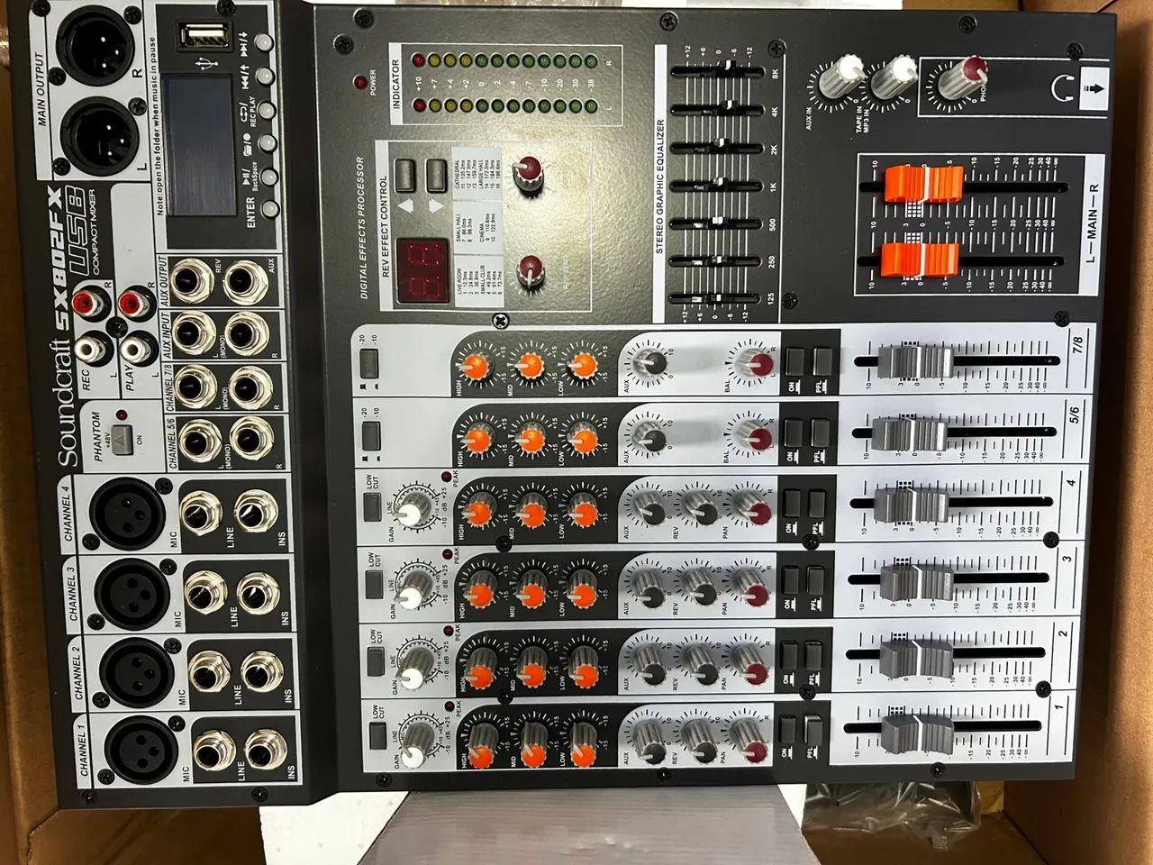 SOUNDCRAFT  SX-802-FX-USB - Foto 3