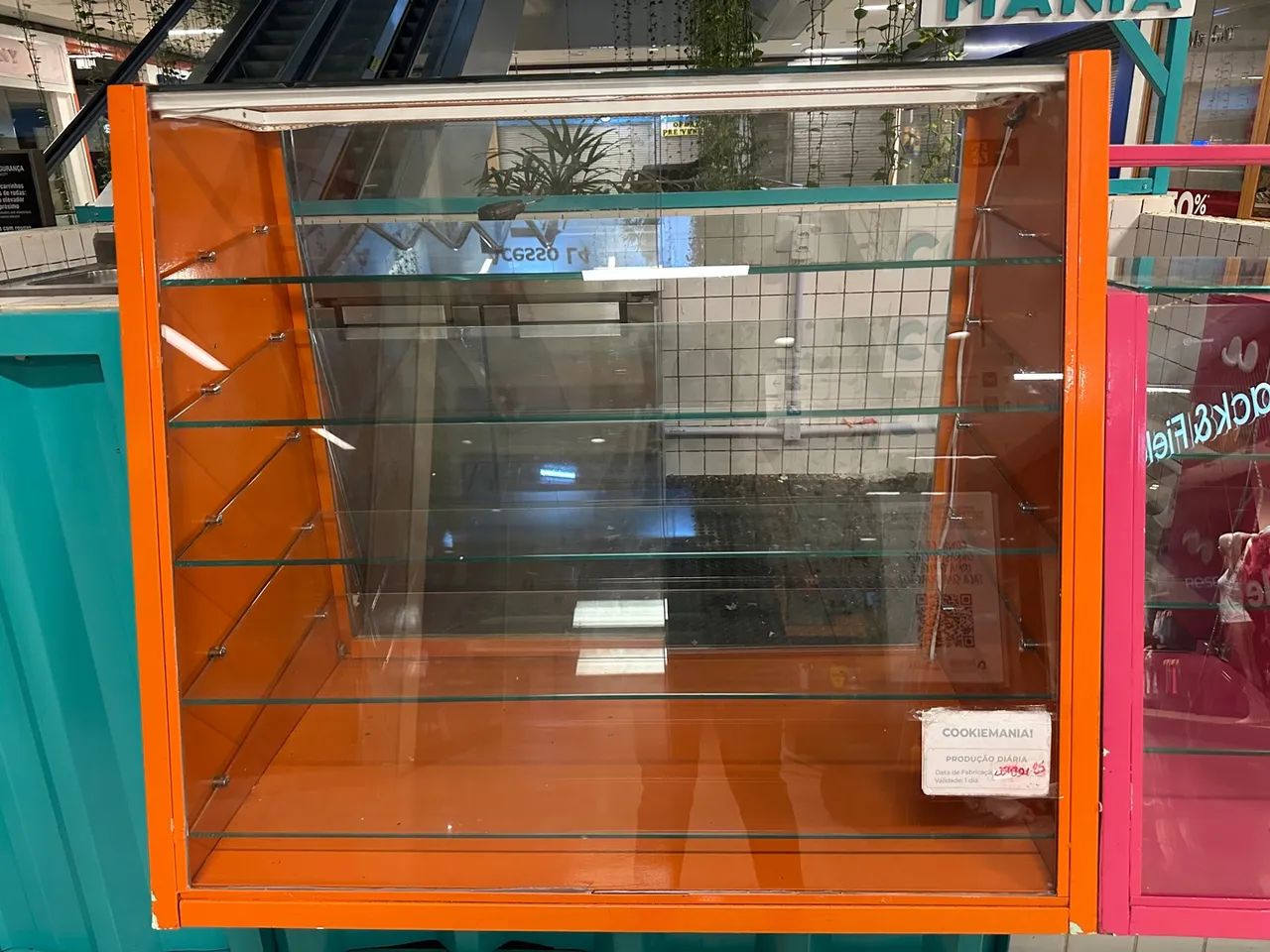 OPORTUNIDADE - Estrutura quiosque completa com vitrines para Comércio 9m2  - Foto 5