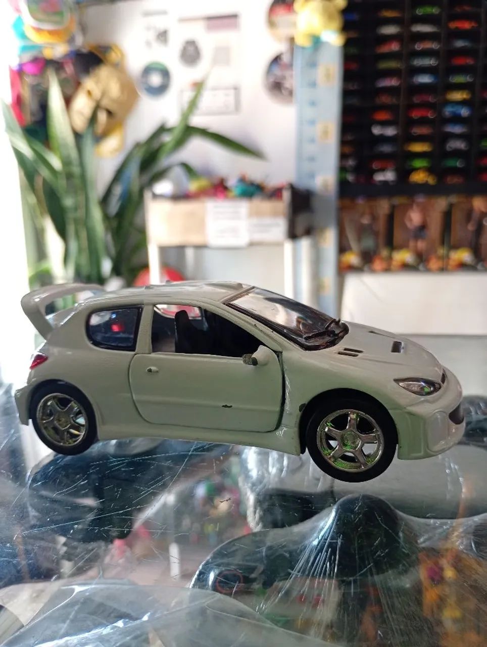 Miniatura peugeot