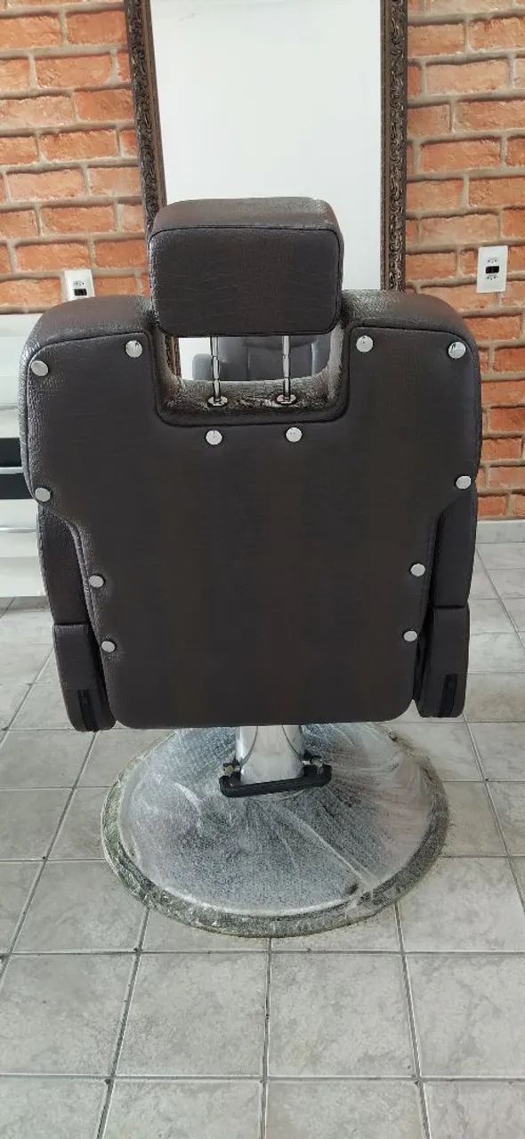 Poltrona de Barbeiro Profissional - Salão de beleza  - Foto 3
