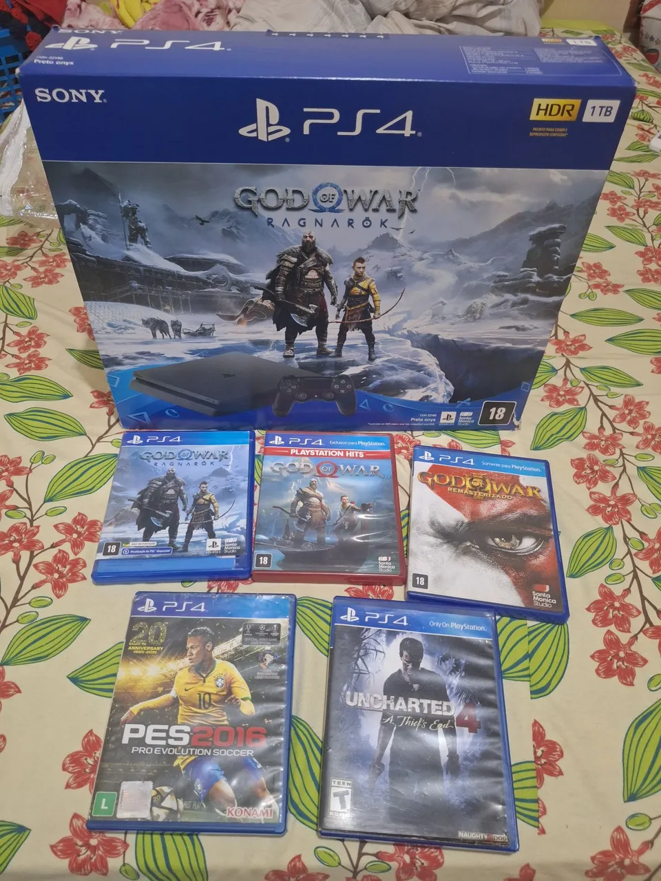 PS4 1TB God of War Ragnarok + Jogos