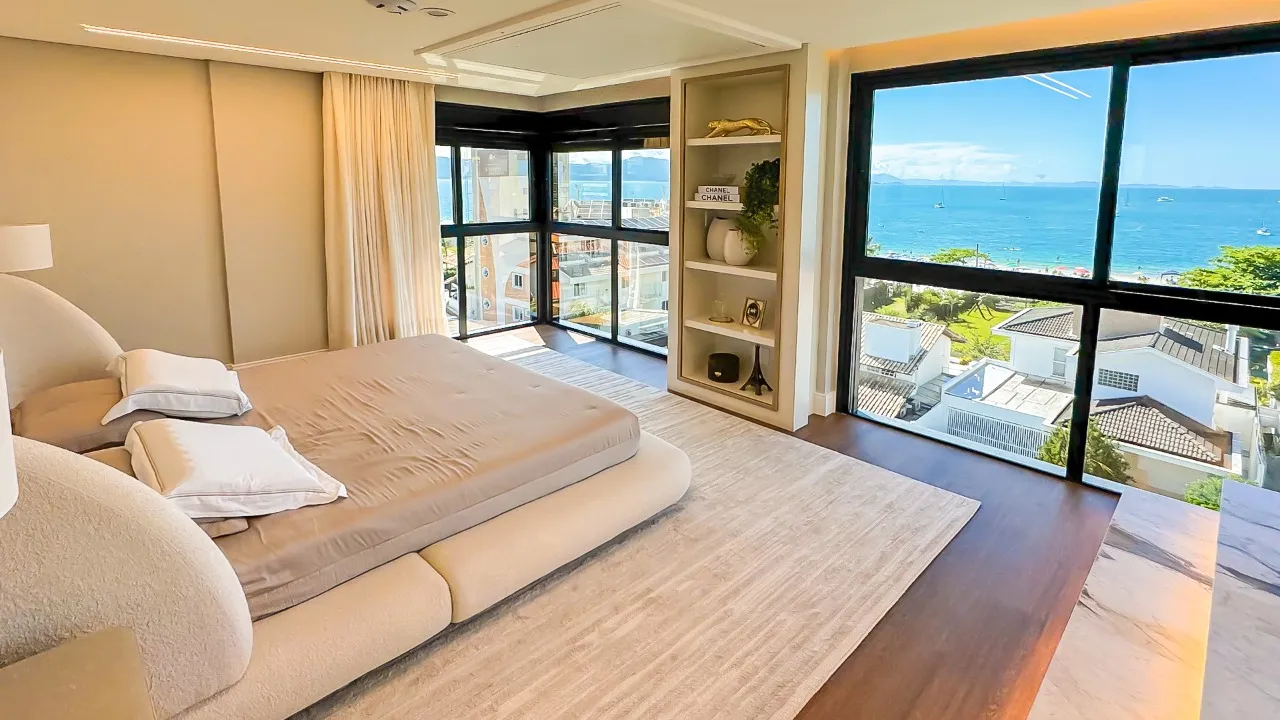 4 SUITES FRENTE MAR EM JURERÊ 290M²