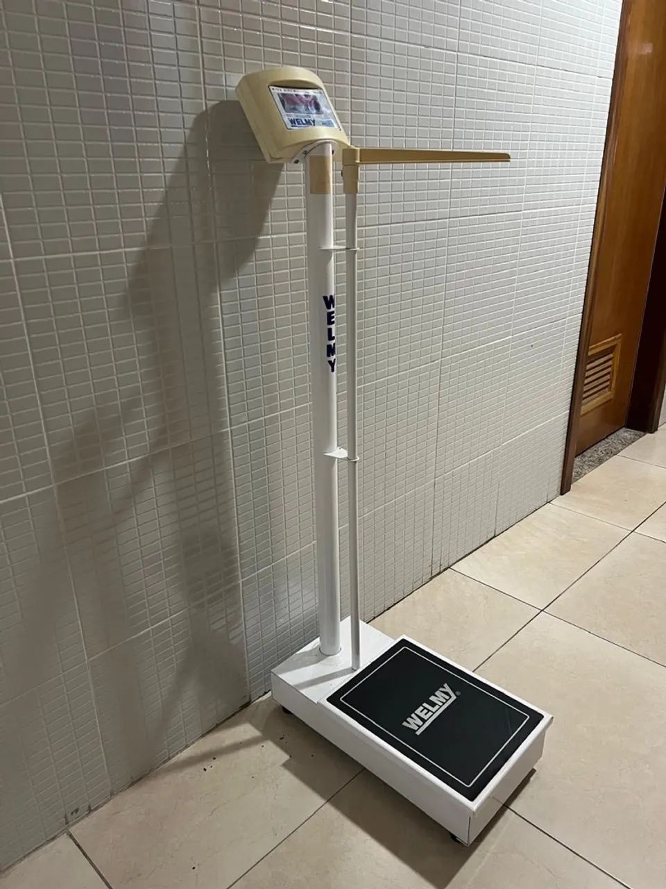 Balança de medição de altura e peso Welmy