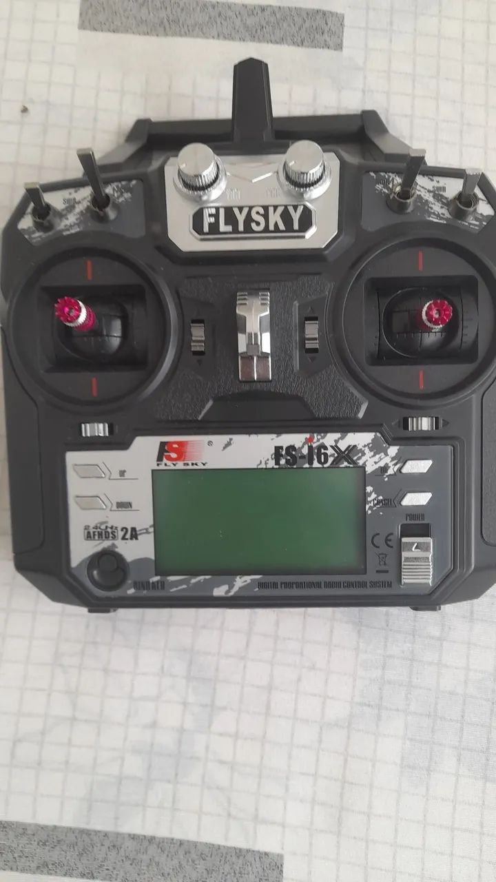 Radio controle FS-16X Flysky 6 Canais - Foto 2