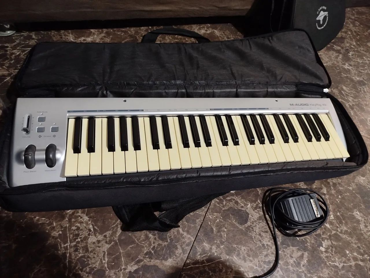 Teclado M-Audio Key Rig 49
