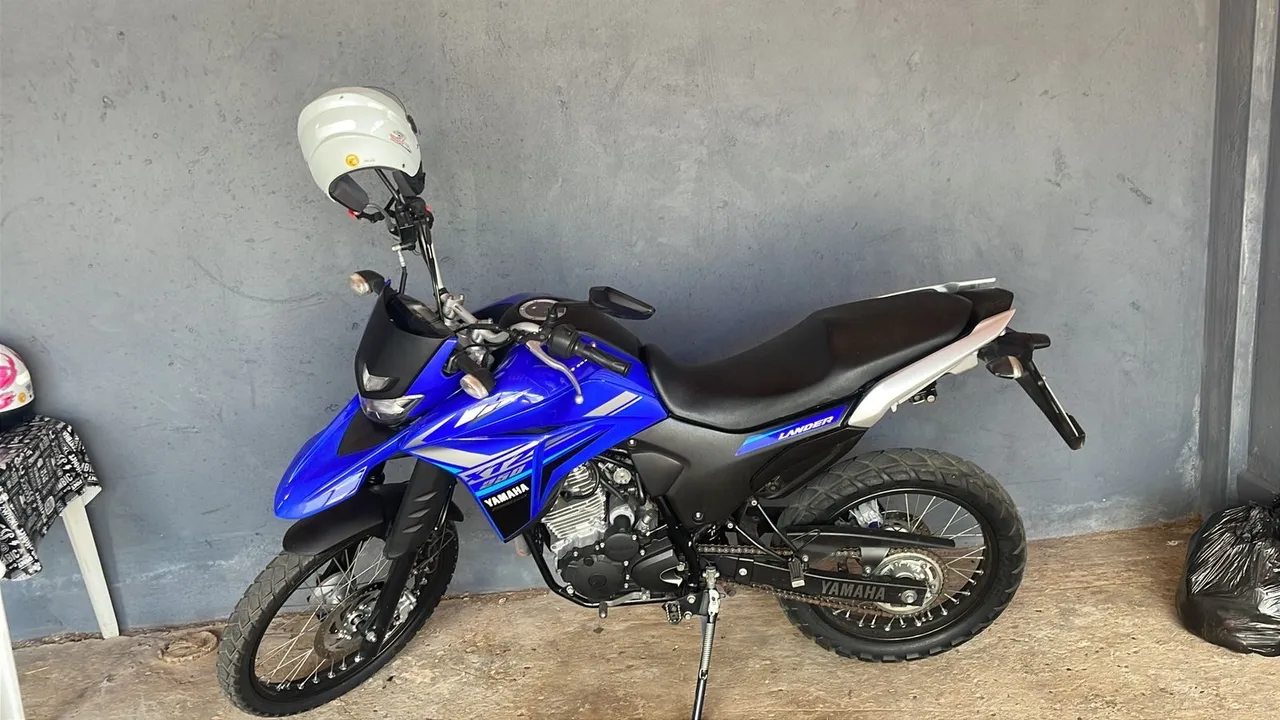 Vende se 23 mil inf *