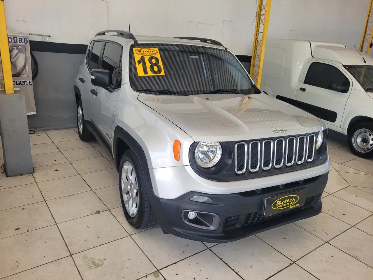Jeep Renegade 2018 1.8 16v flex sport 4p automático
