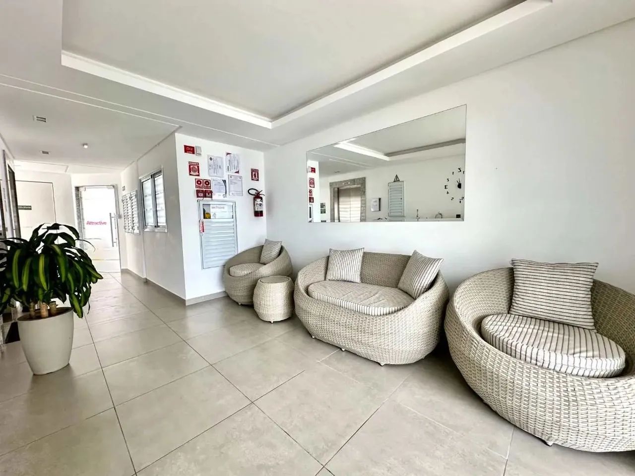 Apartamento com 2 dormitórios à venda, 62 m² por R$ 380.000 - Vila Guilhermina - Praia Gra - Foto 4