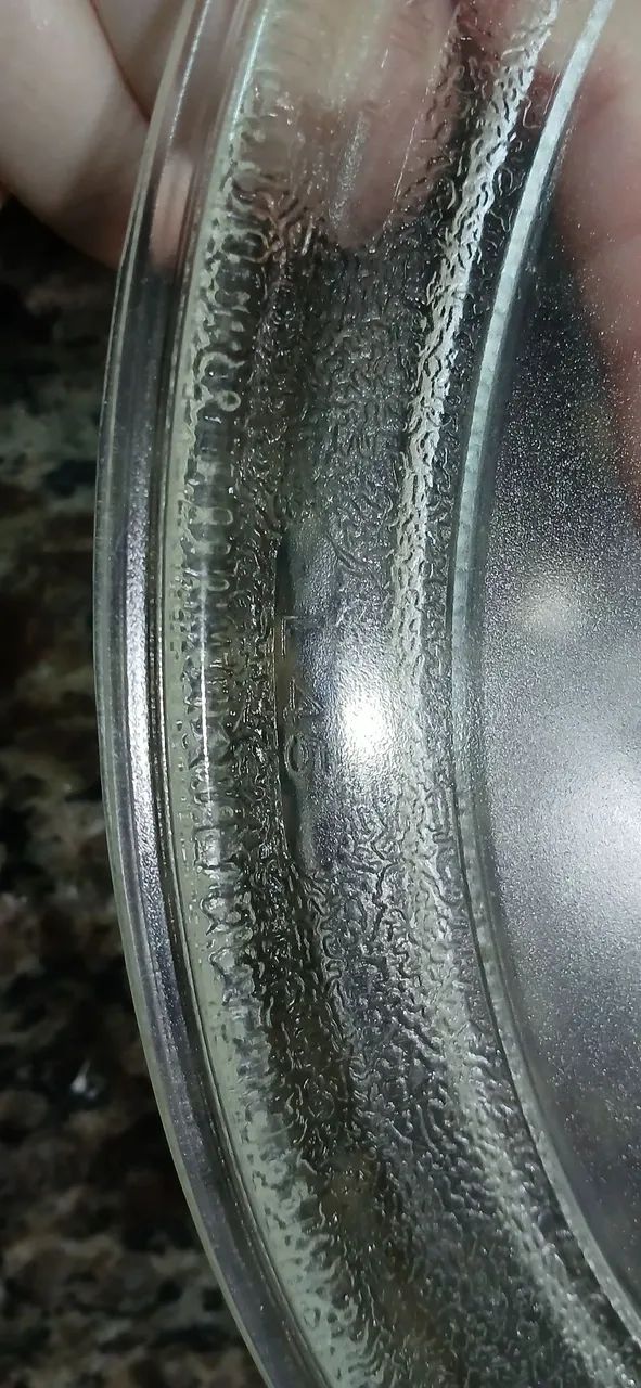 Prato para micro-ondas acima de 30 litros - Foto 5