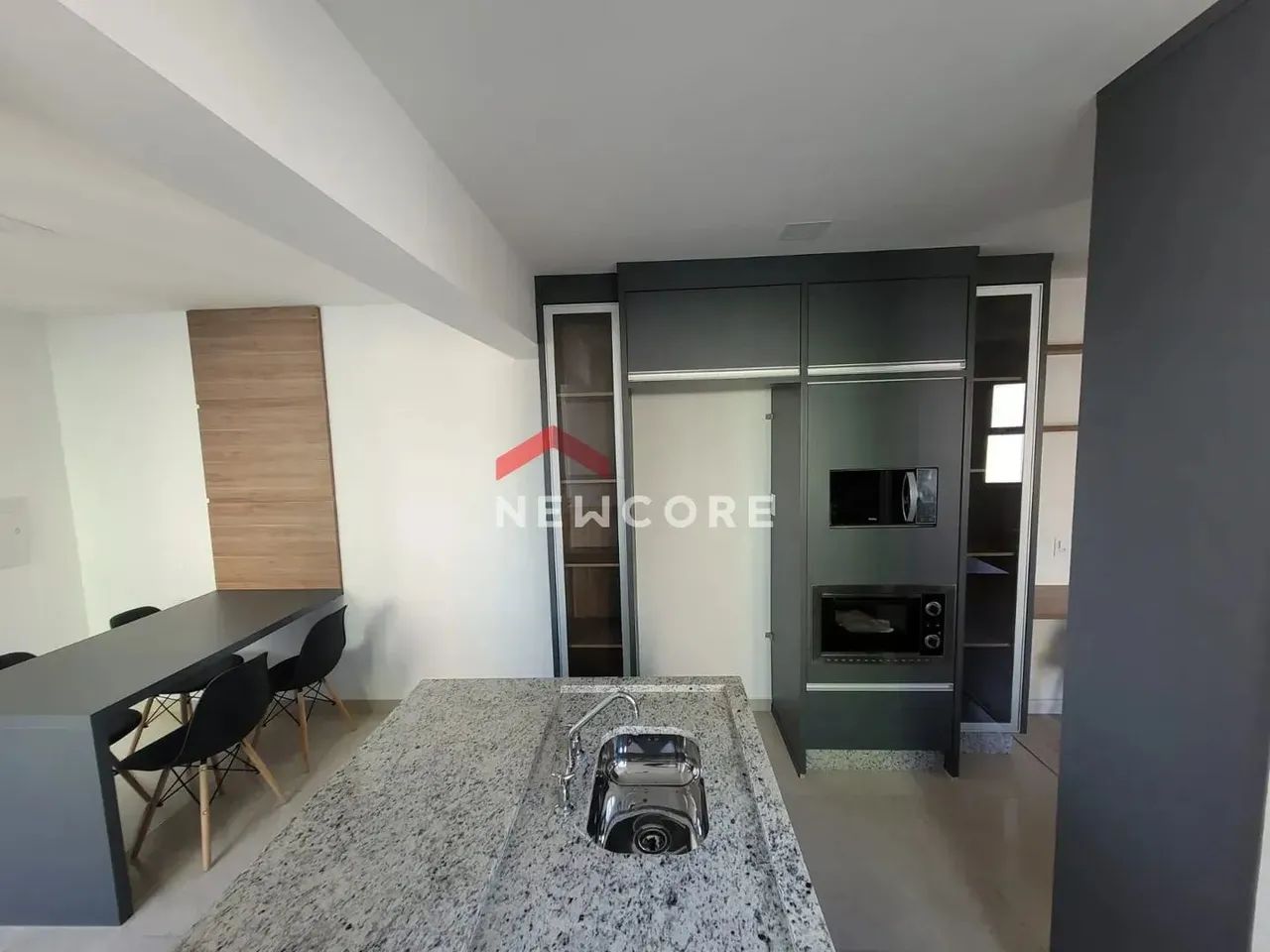 Apartamento em Rua Vereador Basílio Sautchuk - Zona 01 - Maringá/PR - Foto 2