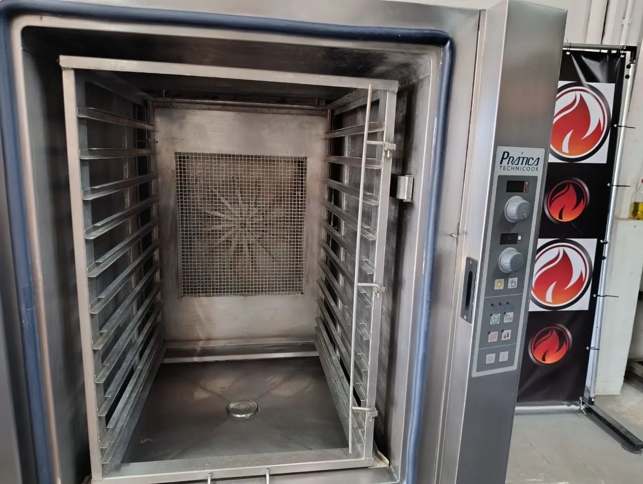 Forno combinado trifásico 10 gns  - Foto 3