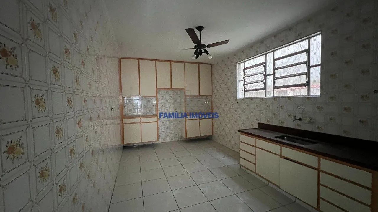 Sobrado para vender ou alugar 3 quartos na Aparecida Santos/SP - Foto 5