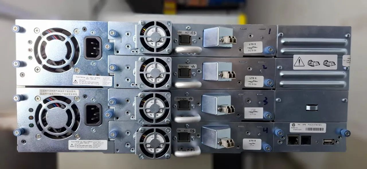 Hp StorageWorks MSl 4048 Tape Library - Foto 2