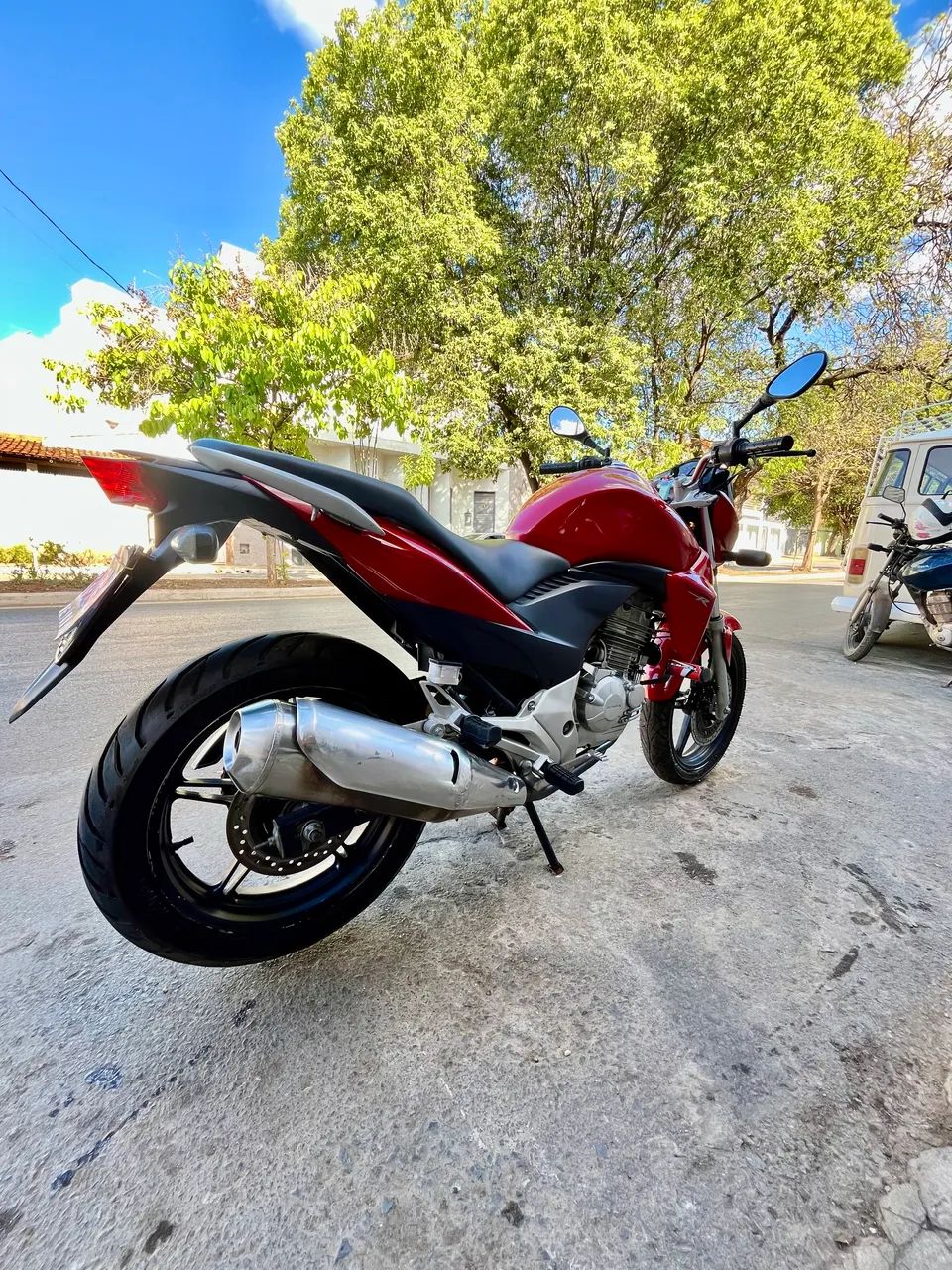 Honda CB 300R Flex 2015 Conservada Pneus novos!! - Foto 11