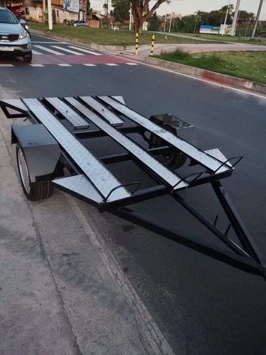 Fabricamos Carretinha Para 3 Motos Ou 1 Quadriciclo Modelo Simples Com Nota Fiscal! - Foto 2