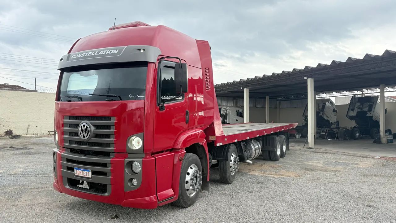 VW constellation 320 4 eixo com plataforma hidráulica nova  - Foto 8